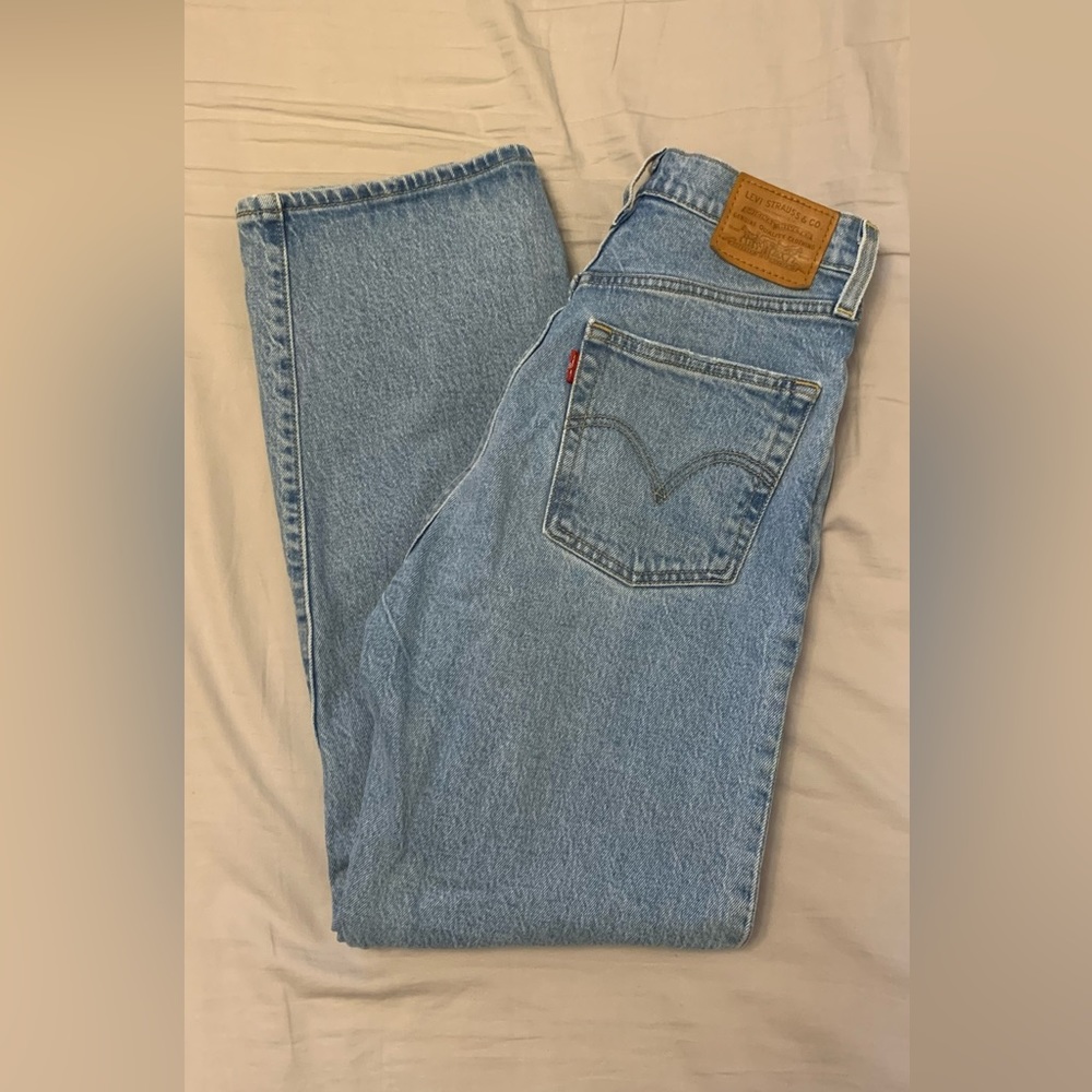 Levi’s Ribcage Straight - Picture 5 of 5